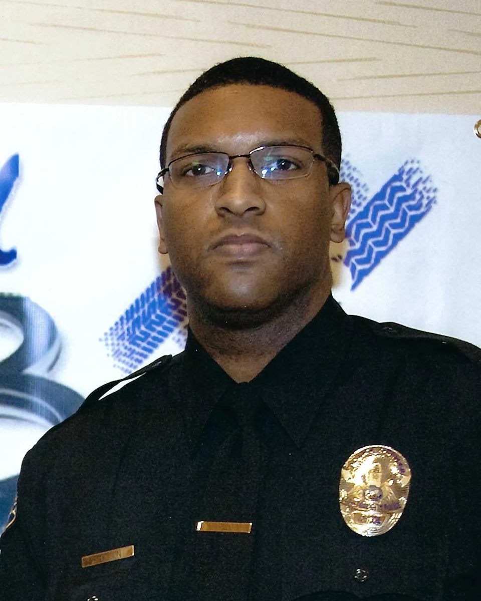 Portrait of Officer Jermaine Gibson