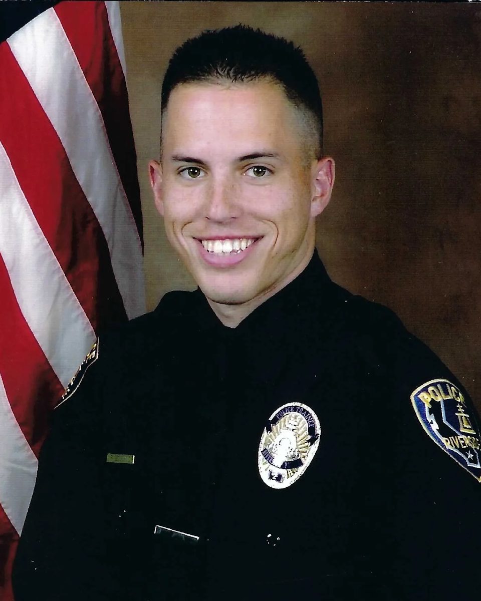 Portrait of Officer Ryan Bonaminio